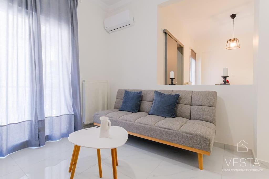 Theofilos Urban Apartment, Close To City Center Thessaloníki Eksteriør billede